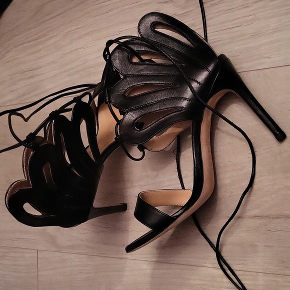 Racine carree butterfly black  leather heels - Picture 1 of 10